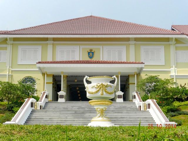 Zaharah Botanic Gardens